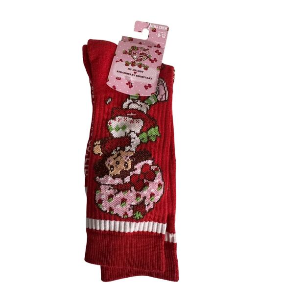 MELODY X STRAWBERRY SHORTCAKE NWT Men's Crew Socks Fits Shoe Size 8 - 12 - Picture 1 of 4